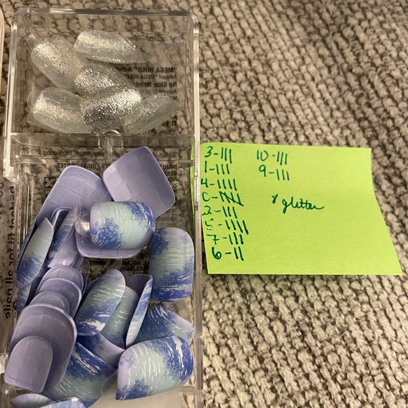 Impress Press On Dashing Diva Nail Lot: Cream Aqua Purple Short Med Nails - Picture 5 of 6